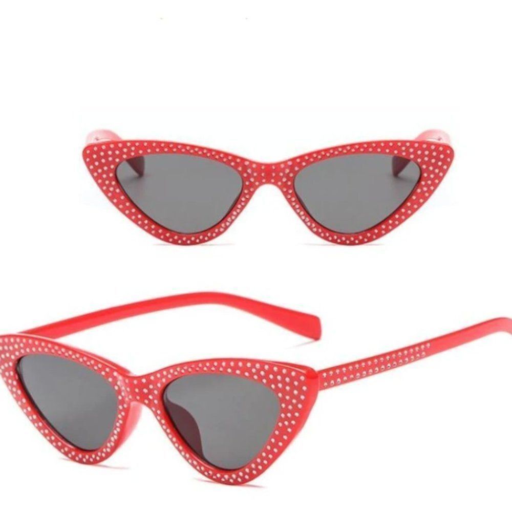 Red Rockabilly Retro Pin-up Cat Eye Pointed Rhinestone Sunglasses NEW